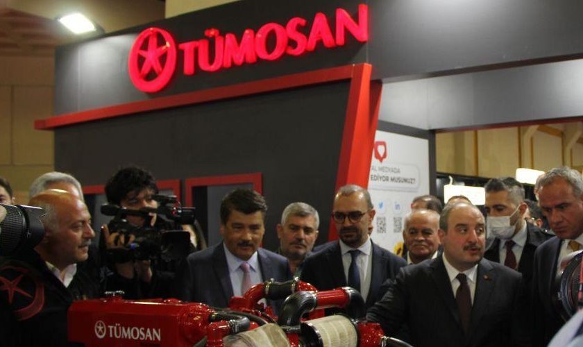 Bakanlarımızı TÜMOSAN stantlarında ağırladık